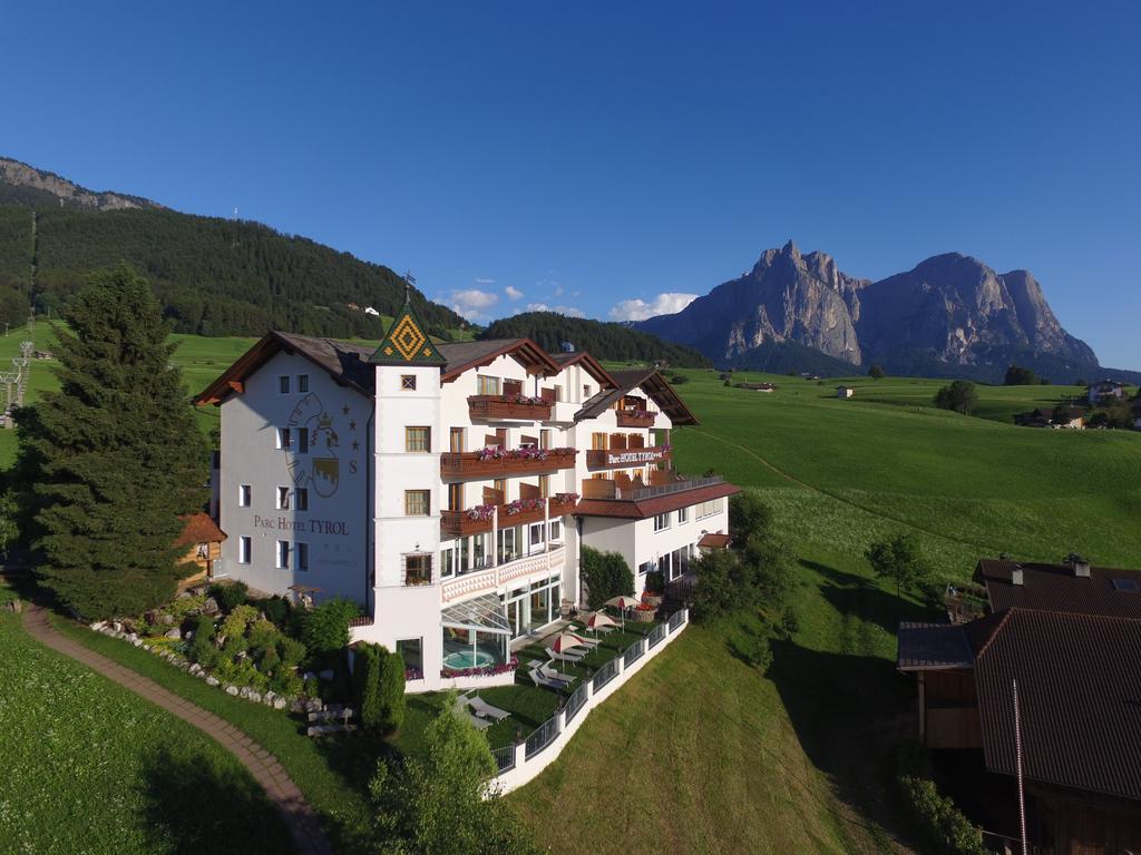 Parc Hotel Tyrol Castelrotto Exterior foto