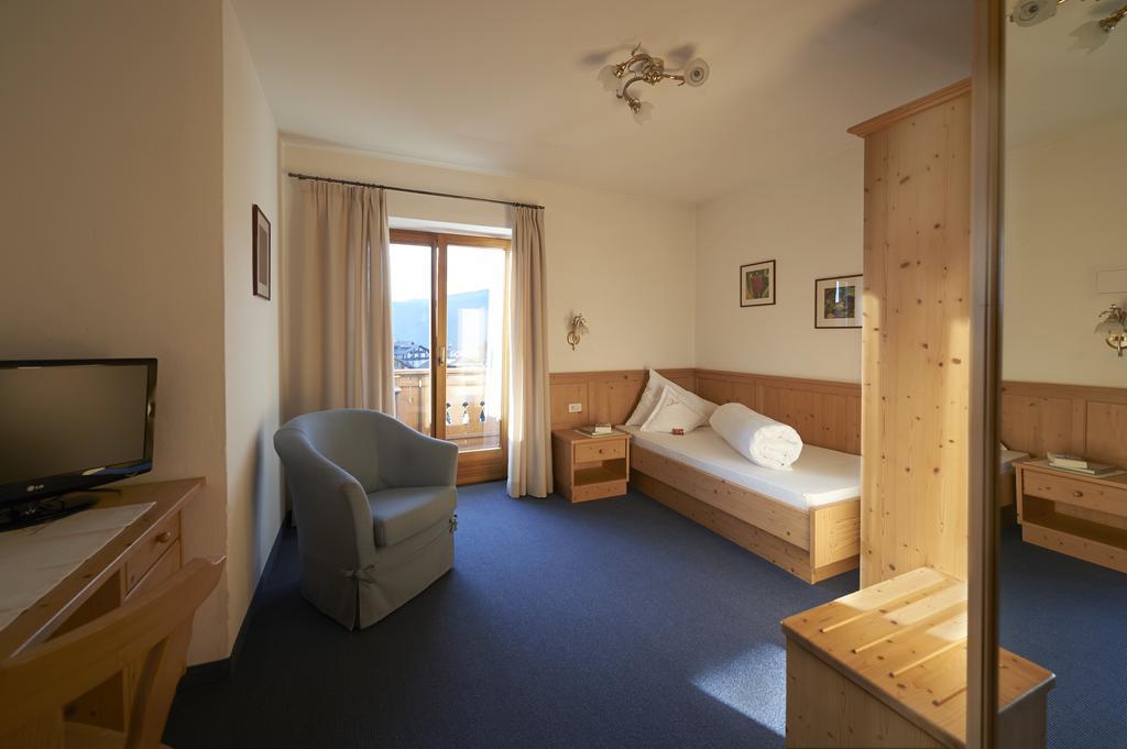 Parc Hotel Tyrol Castelrotto Exterior foto